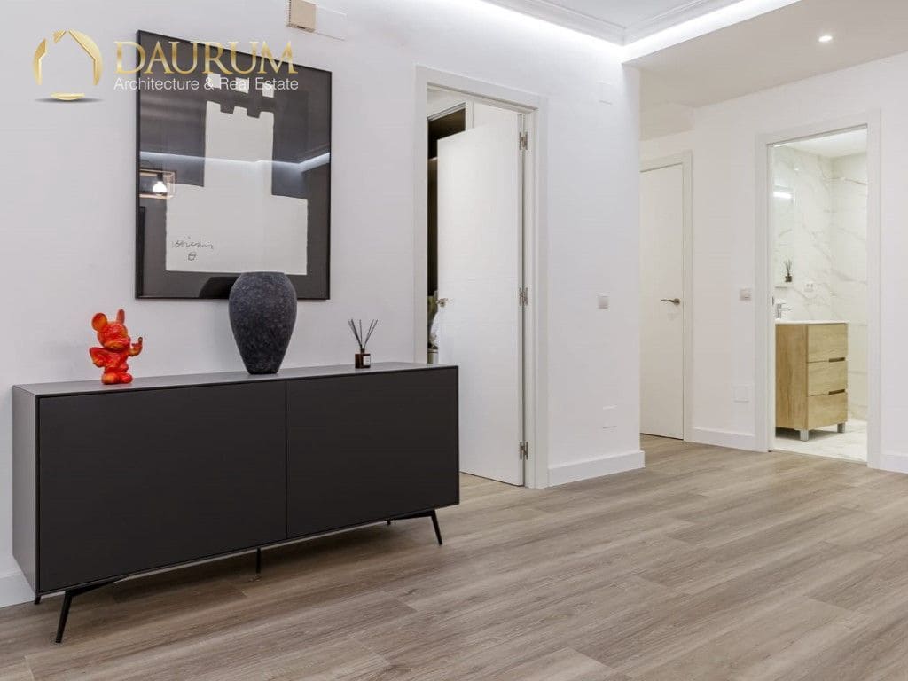 3 makuuhuone Asunto myytävänä paikassa Nueva Andalucia mukana uima-altaan 
autotalli - 639 000 € (Ref: 9332854)