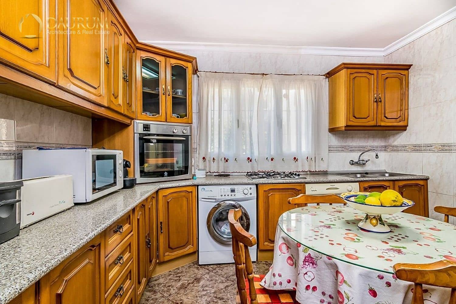 6 soveværelse Villa til salg i La Cala del Moral med swimmingpool garage - € 765.000 (Ref: 9332856)