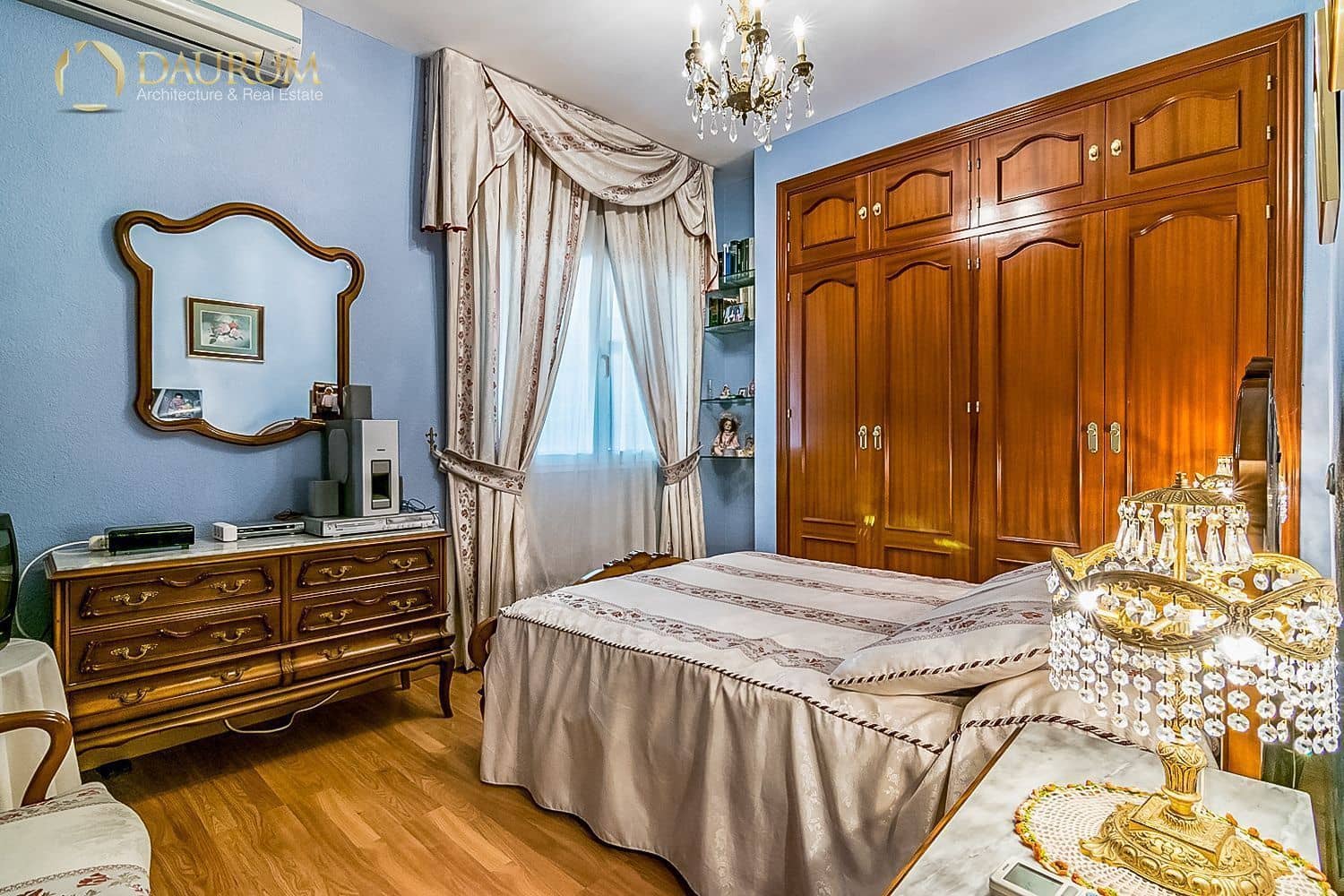 6 soveværelse Villa til salg i La Cala del Moral med swimmingpool garage - € 765.000 (Ref: 9332856)