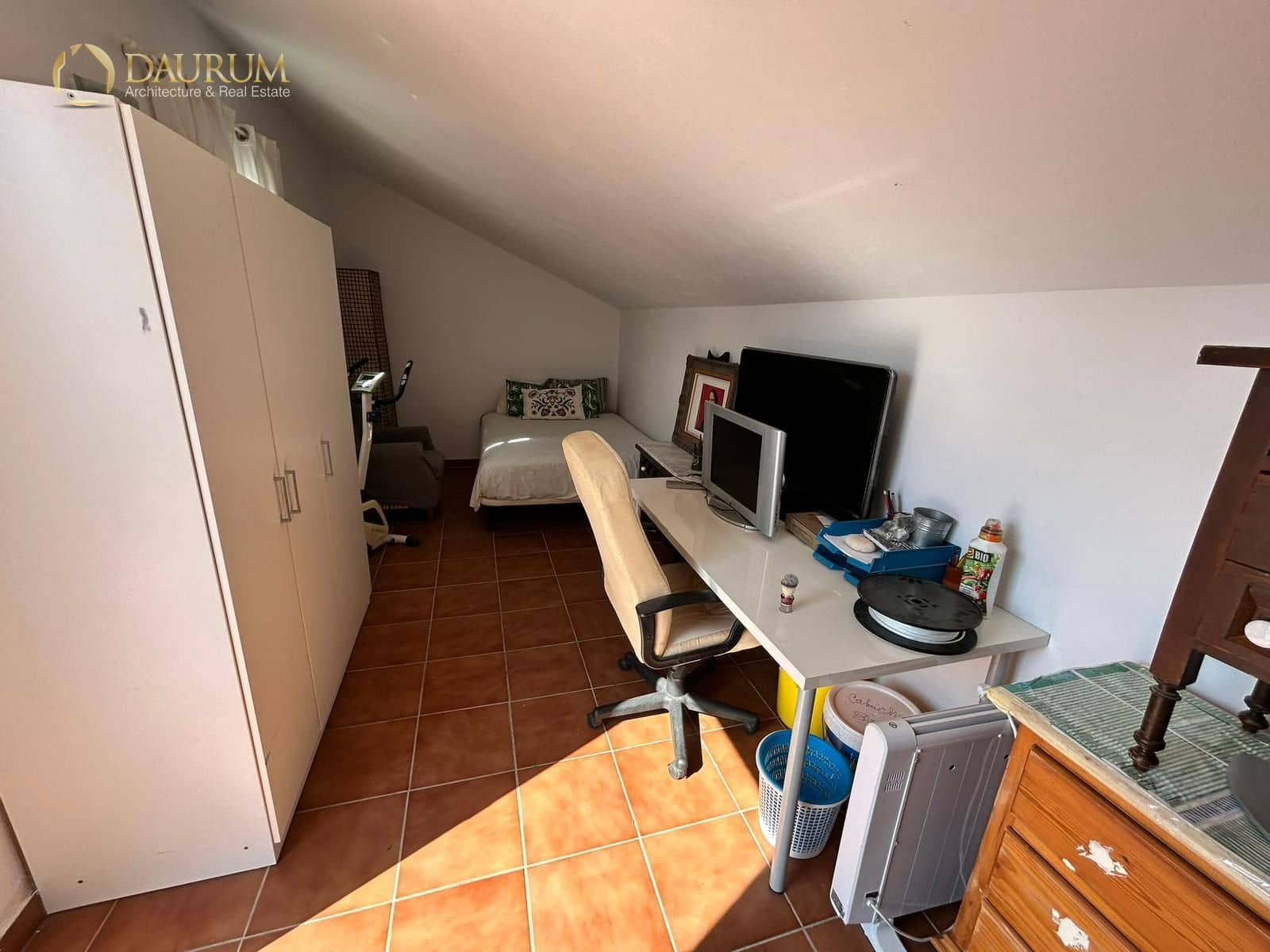 5 sypialnia Willa na sprzedaż w Miasto Malaga z garażem - 840 000 € (Ref: 9332857)