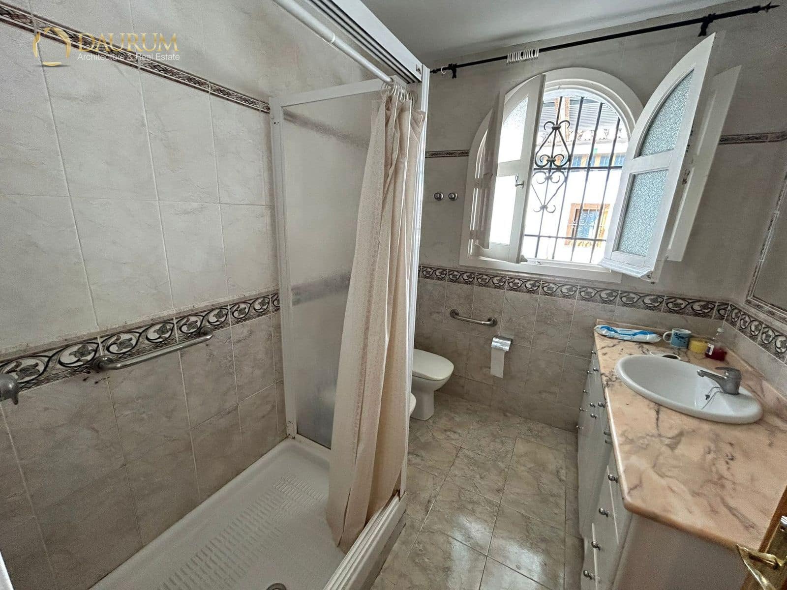 5 sypialnia Willa na sprzedaż w Miasto Malaga z garażem - 840 000 € (Ref: 9332857)