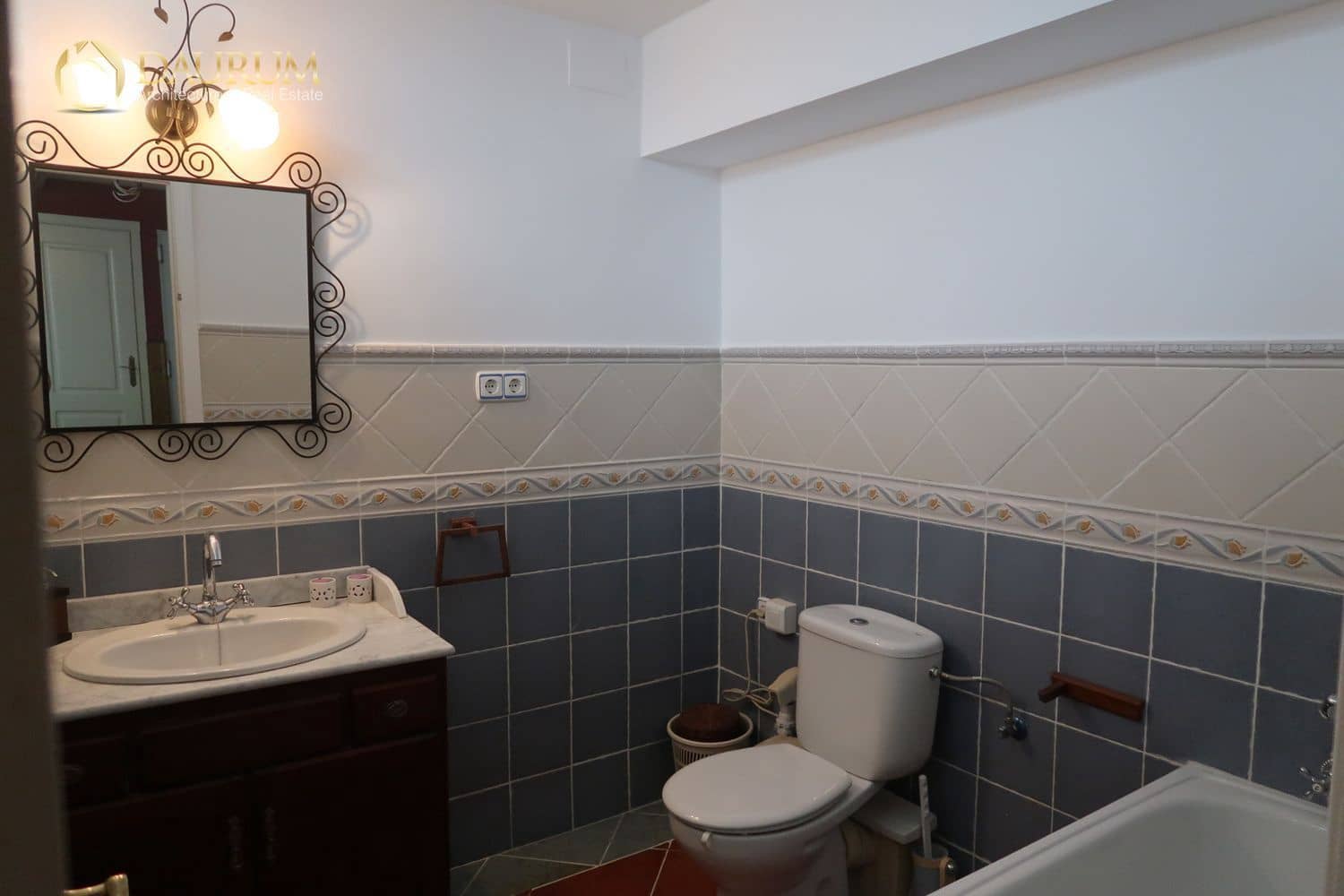 4 sypialnia Willa na sprzedaż w Churriana z basenem garażem - 949 000 € (Ref: 9332859)