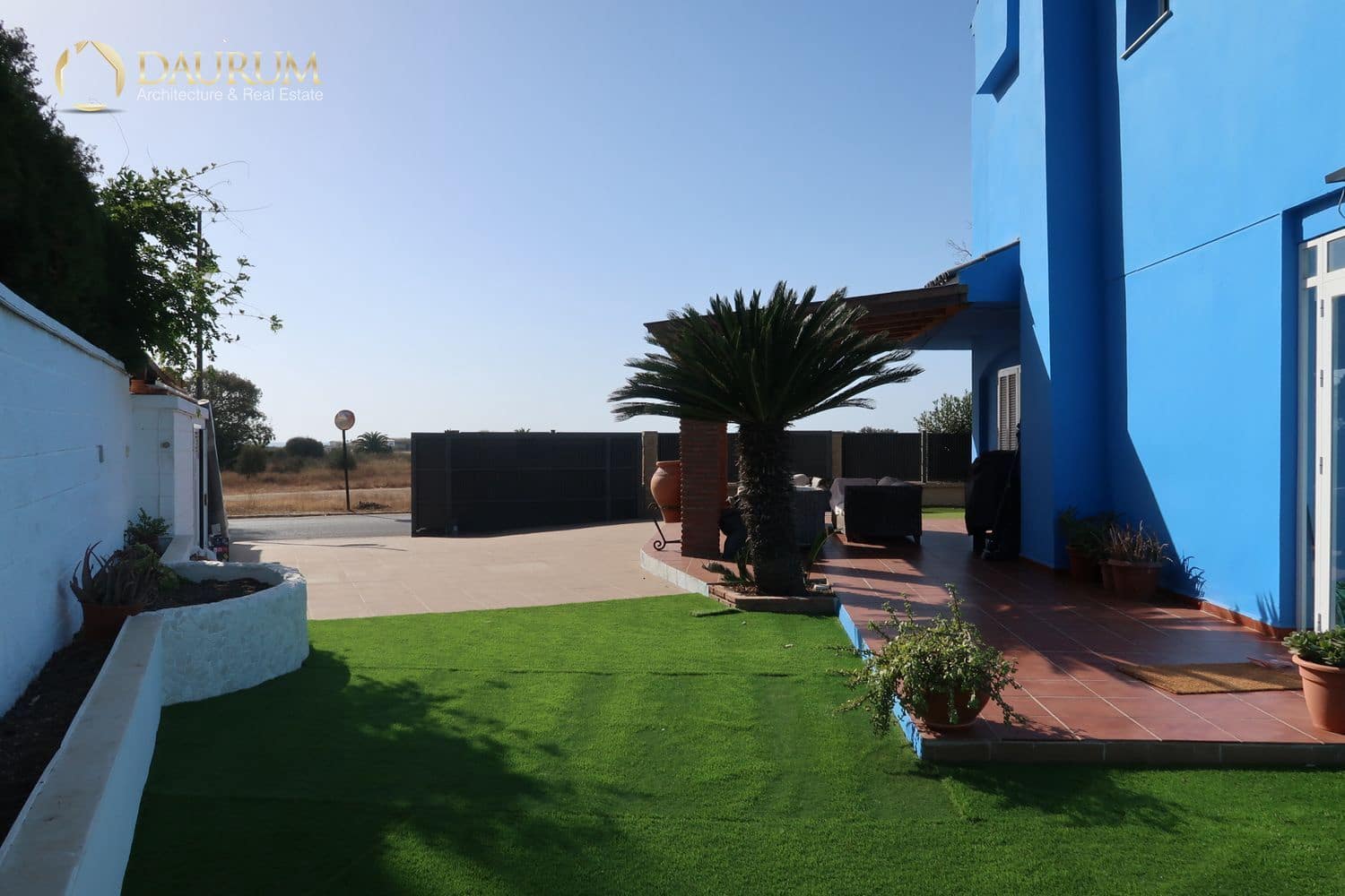 4 sypialnia Willa na sprzedaż w Churriana z basenem garażem - 949 000 € (Ref: 9332859)