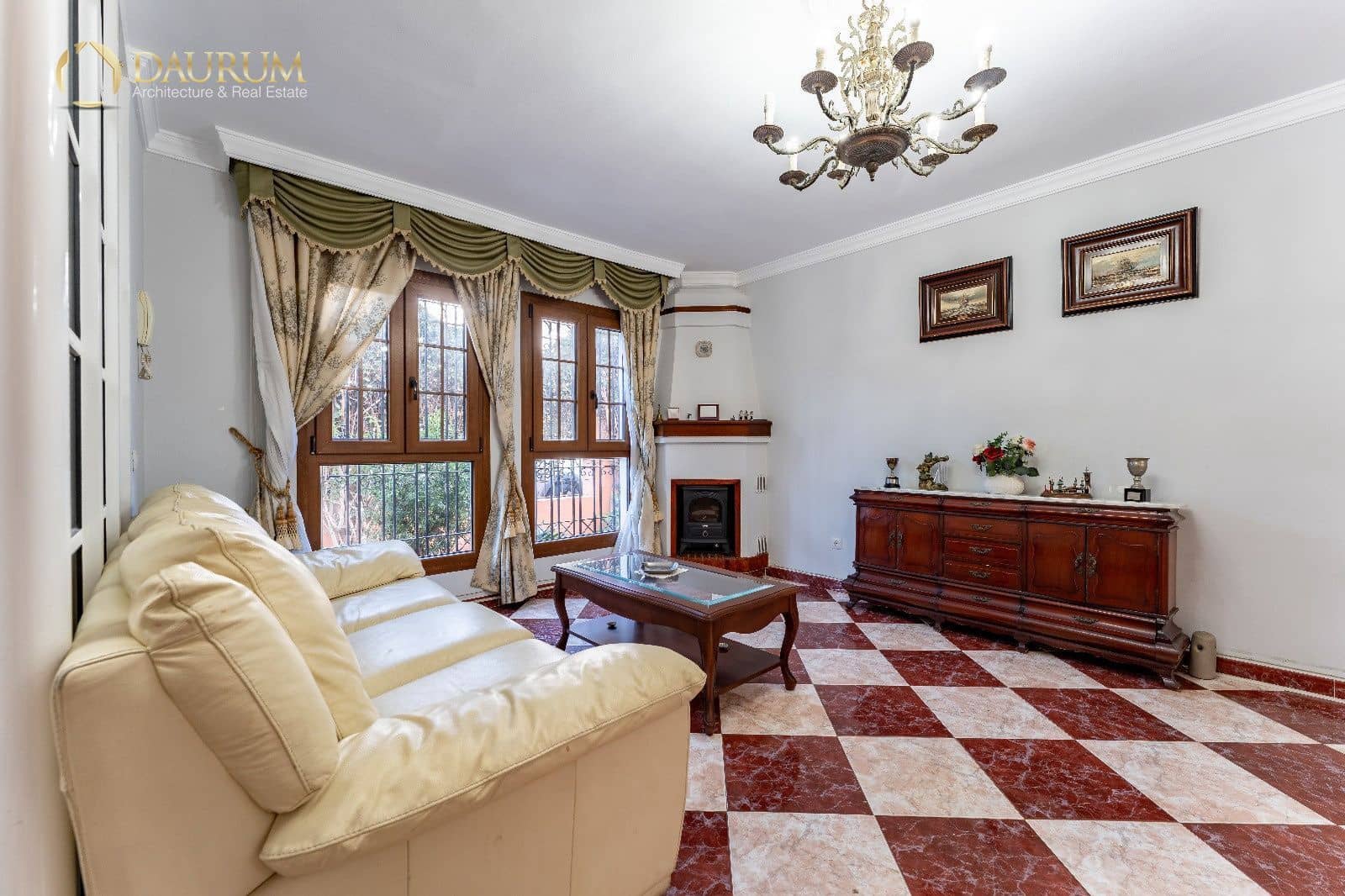 4 sypialnia Dom na sprzedaż w Miasto Malaga z garażem - 970 000 € (Ref: 9332860)