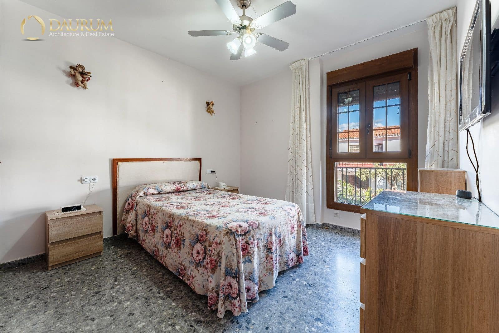 4 sypialnia Dom na sprzedaż w Miasto Malaga z garażem - 970 000 € (Ref: 9332860)