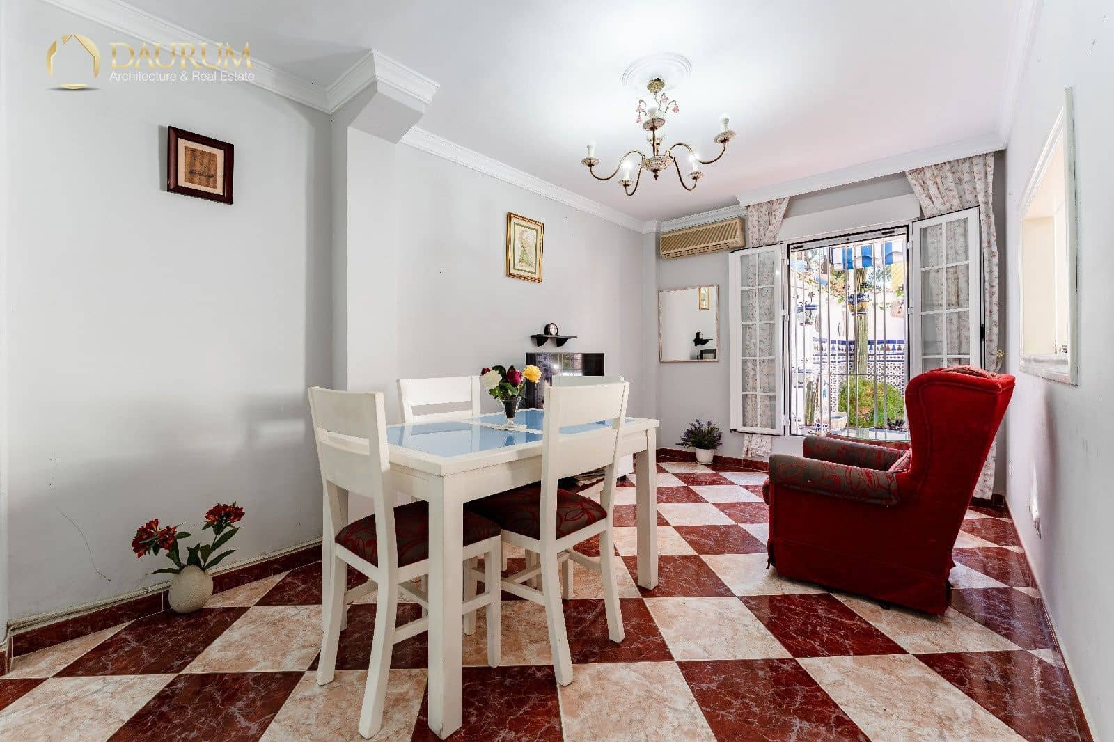 4 sypialnia Dom na sprzedaż w Miasto Malaga z garażem - 970 000 € (Ref: 9332860)