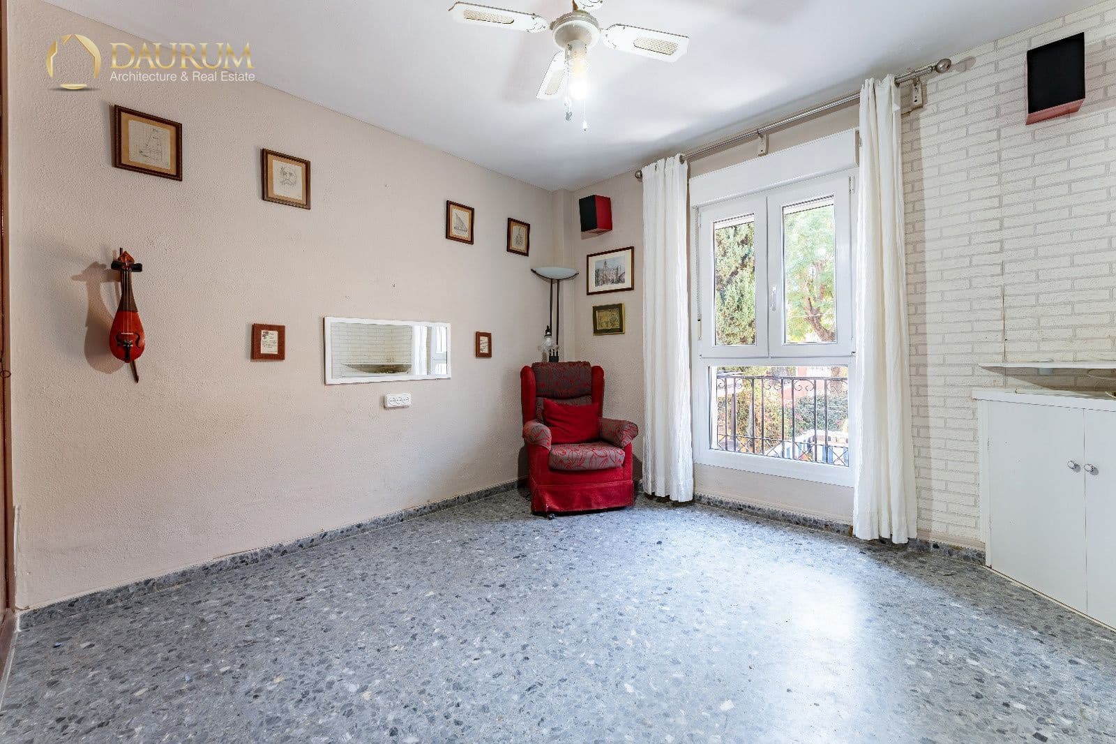 4 sypialnia Dom na sprzedaż w Miasto Malaga z garażem - 970 000 € (Ref: 9332860)