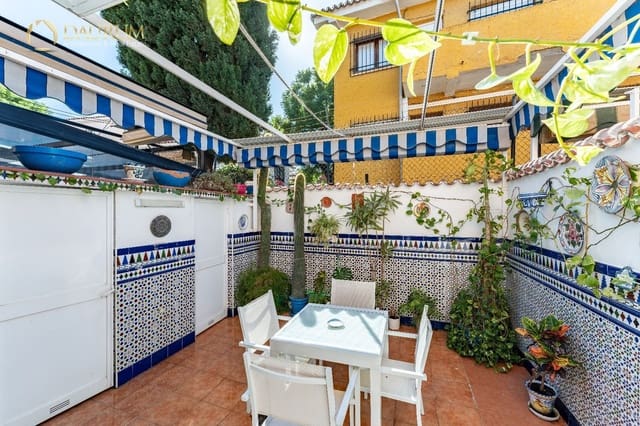 4 sypialnia Dom na sprzedaż w Pedregalejo, Miasto Málaga z garażem - 970 000 € (Ref: 9332860)