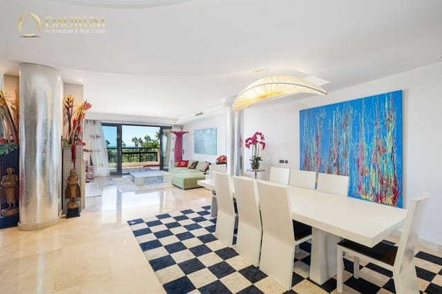 3 slaapkamer Flat te koop in Puerto Banus, Marbella met zwembad garage - € 6.900.000 (Ref: 9332862)