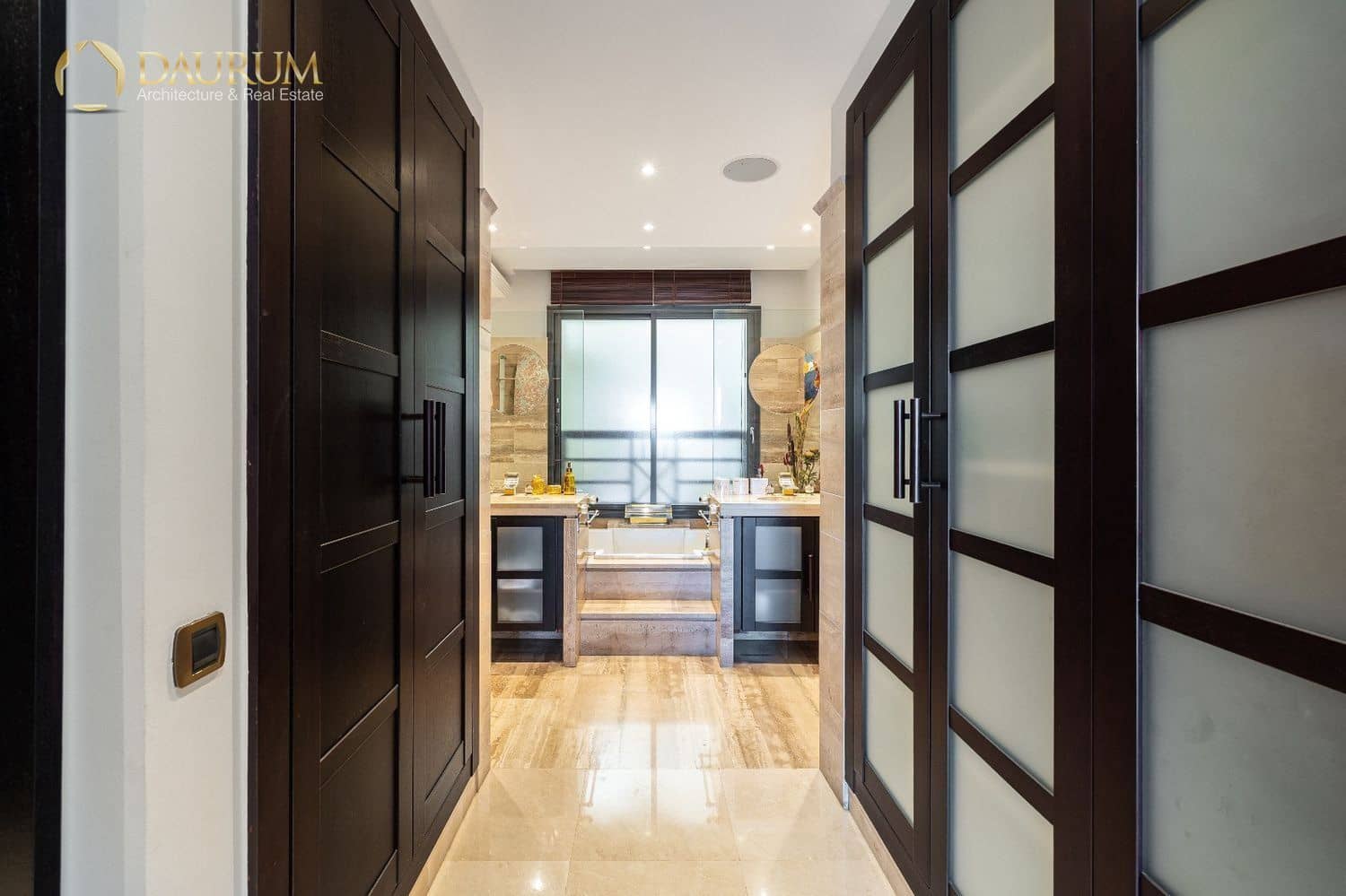 3 bedroom Flat for sale in Nueva Andalucia with pool garage - € 6,900,000 (Ref: 9332862)