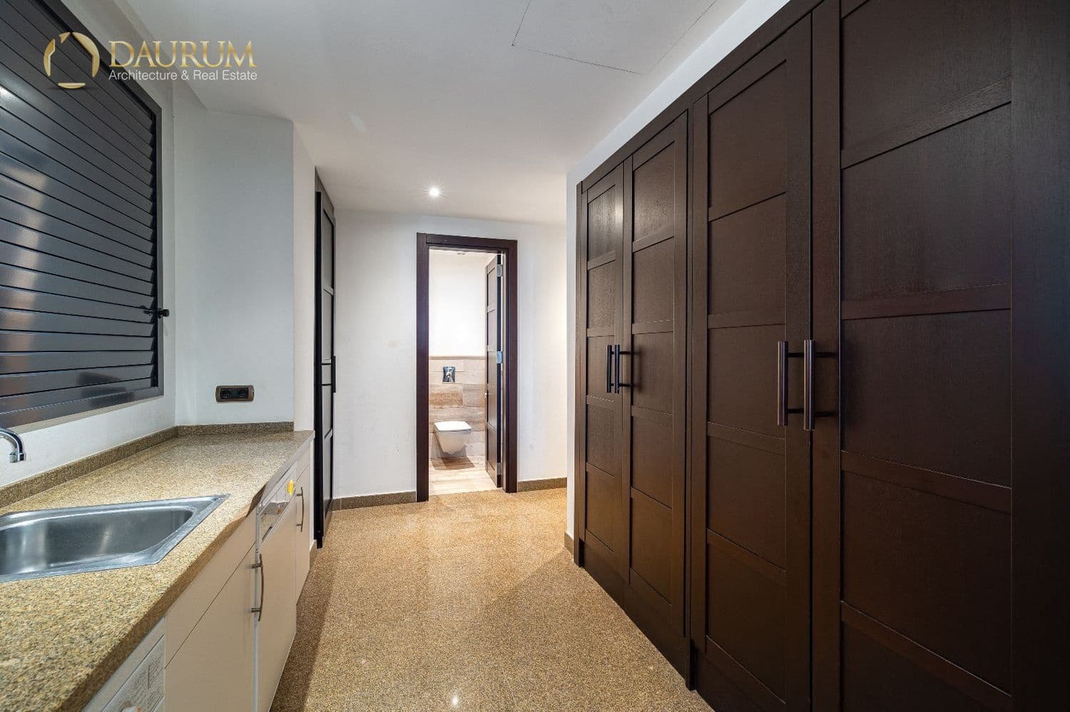 3 bedroom Flat for sale in Nueva Andalucia with pool garage - € 6,900,000 (Ref: 9332862)