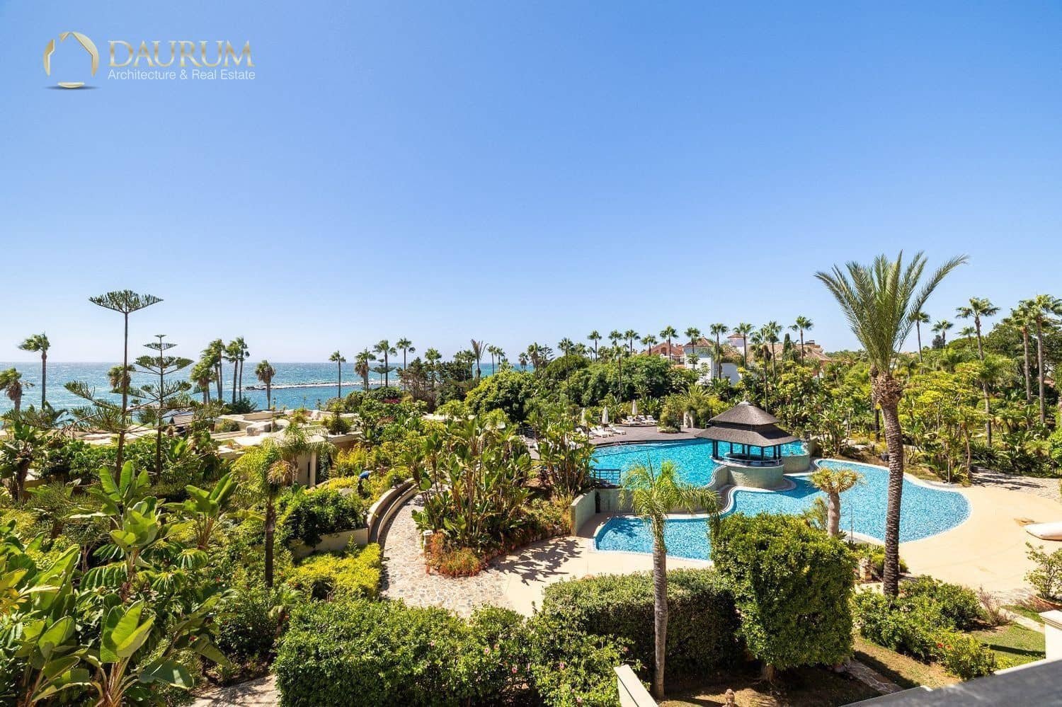 3 bedroom Flat for sale in Nueva Andalucia with pool garage - € 6,900,000 (Ref: 9332862)