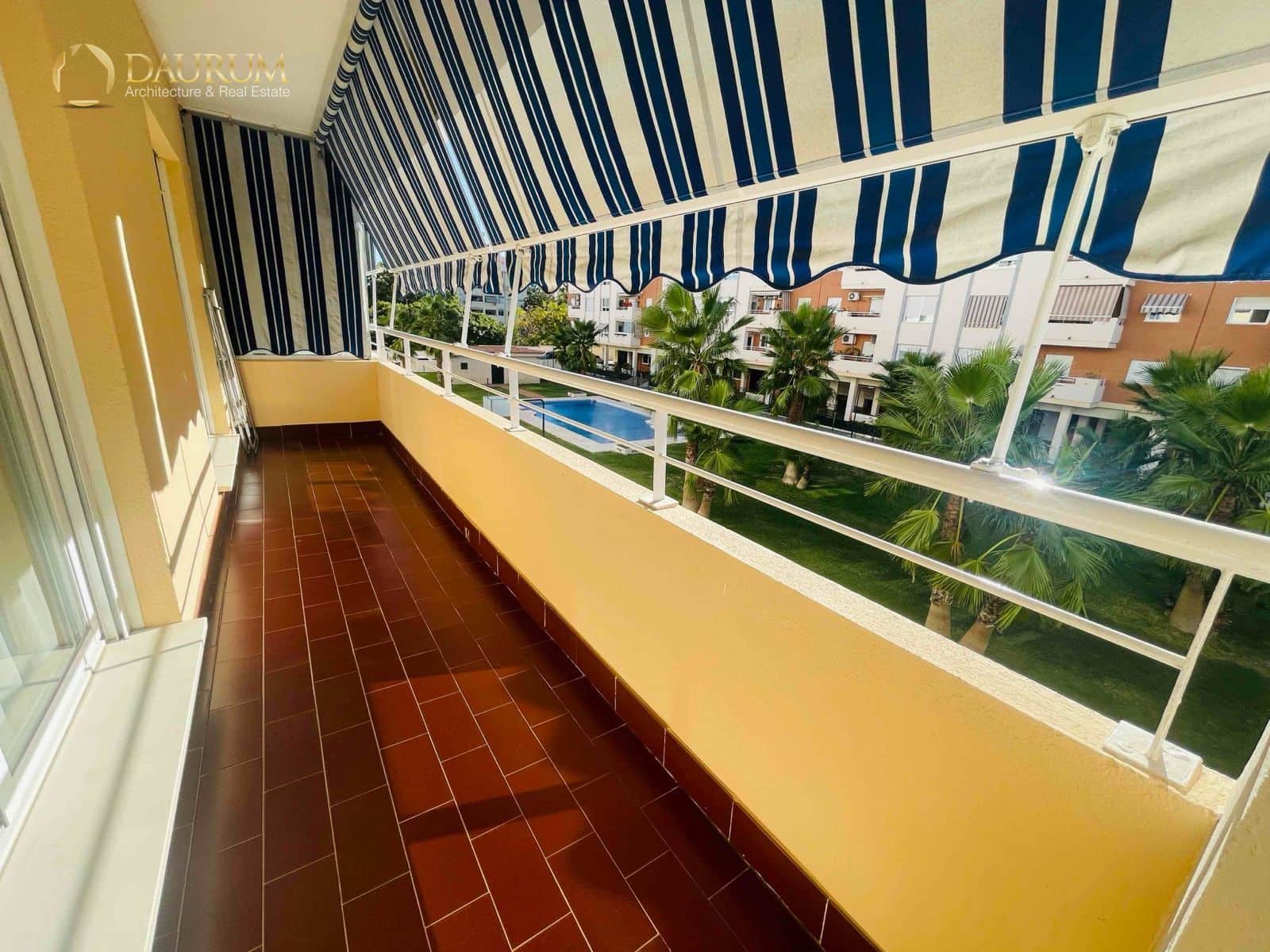 4 sypialnia Mieszkanie na sprzedaż w Miasto Malaga z basenem garażem - 440 000 € (Ref: 9344121)