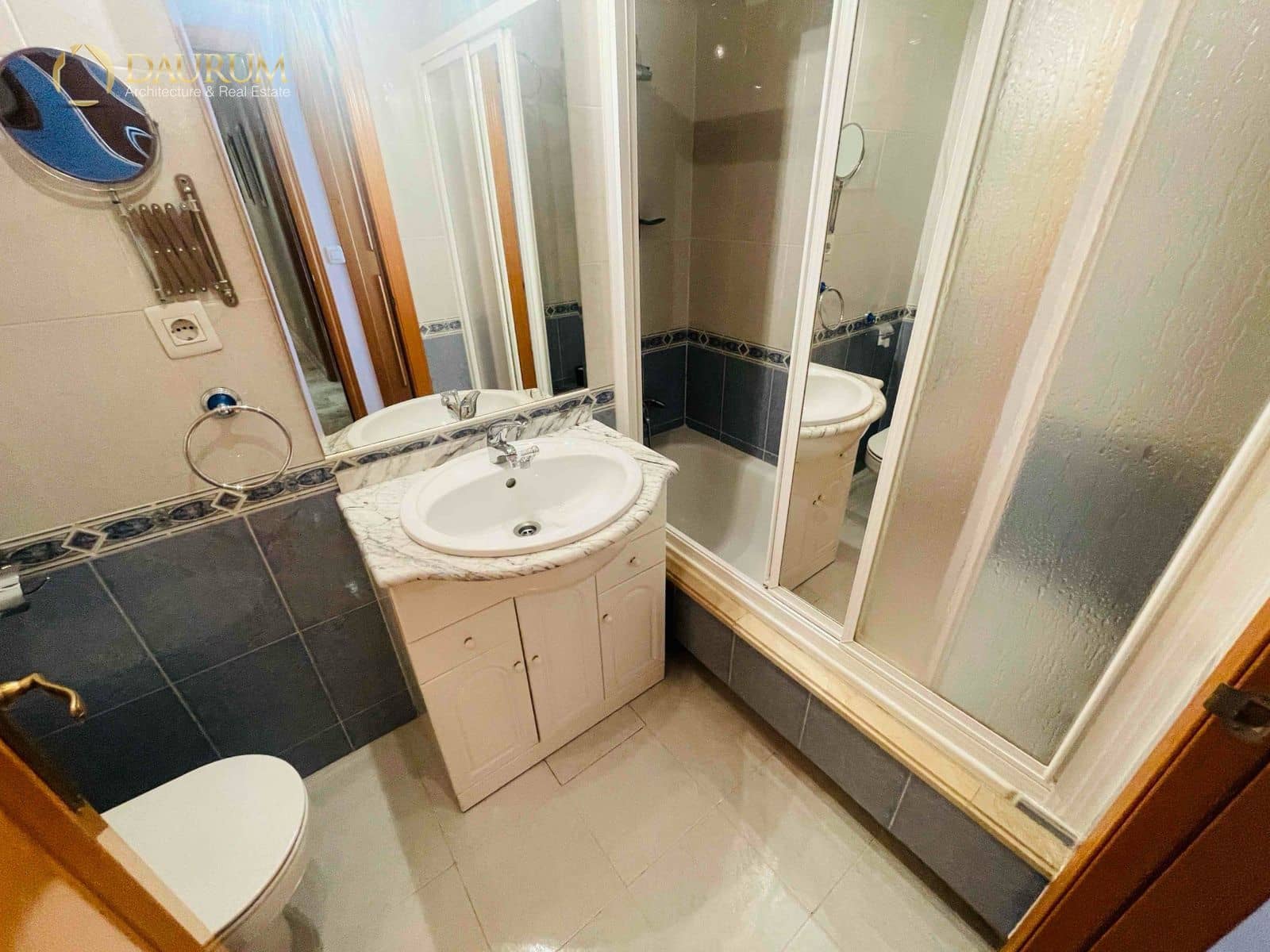 4 sypialnia Mieszkanie na sprzedaż w Miasto Malaga z basenem garażem - 440 000 € (Ref: 9344121)