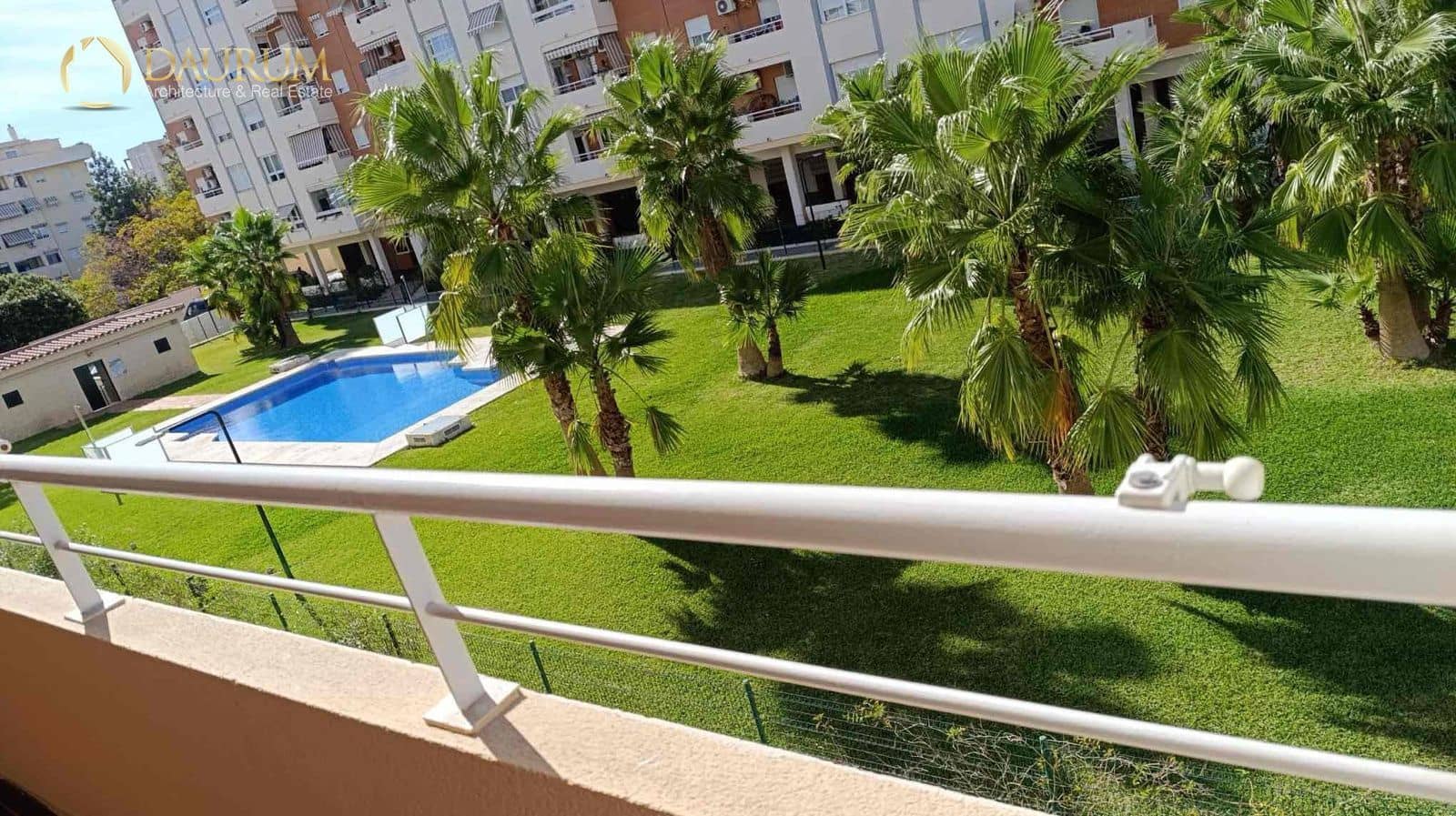 4 sypialnia Mieszkanie na sprzedaż w Miasto Malaga z basenem garażem - 440 000 € (Ref: 9344121)