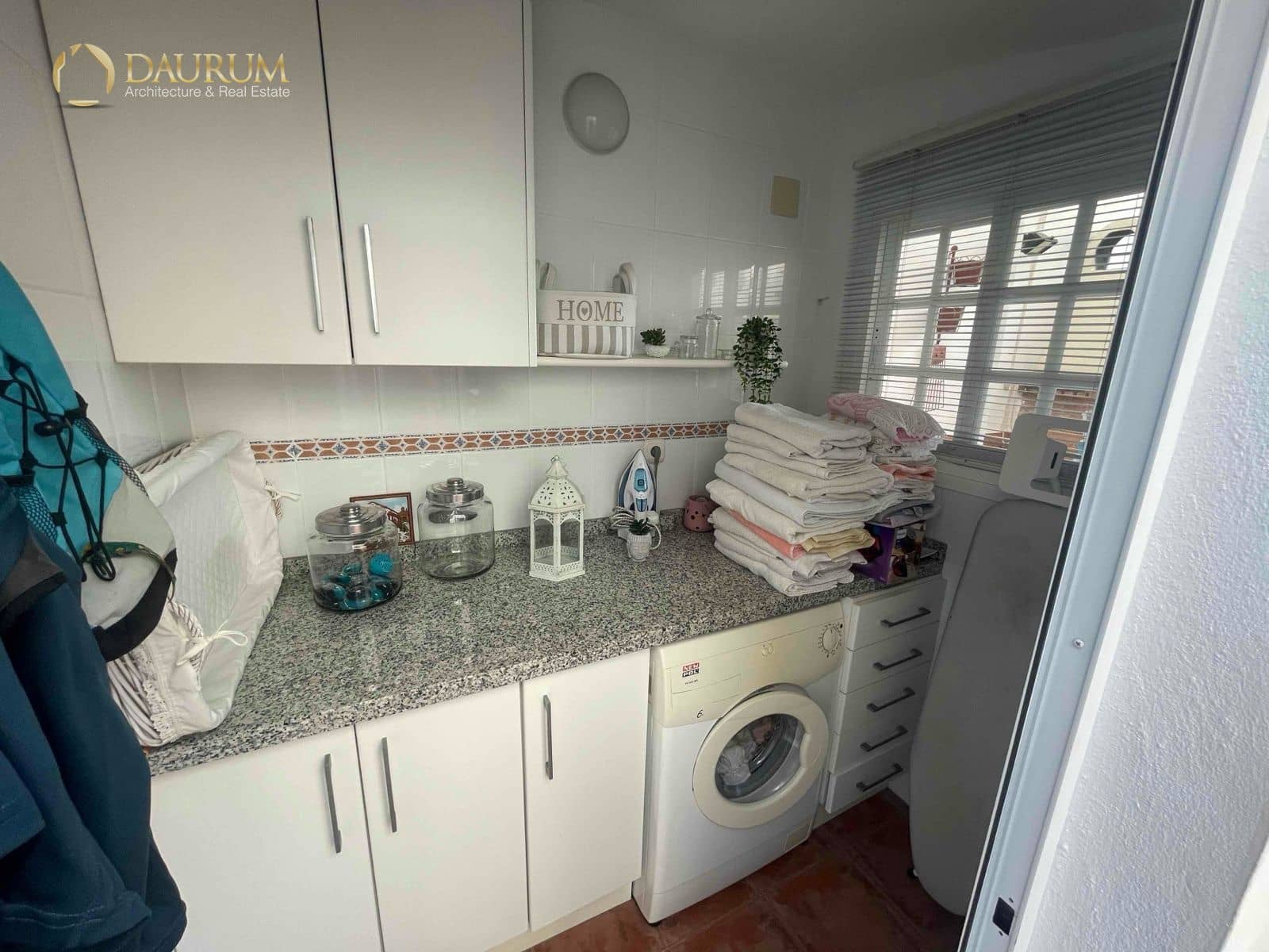 4 soveværelse Byhus til salg i Chilches med swimmingpool garage - € 429.000 (Ref: 9344122)