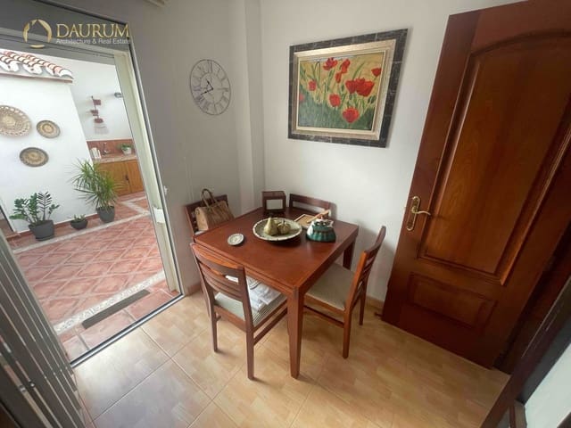 4 soveværelse Byhus til salg i Chilches, Vélez-Málaga med swimmingpool garage - € 429.000 (Ref: 9344122)