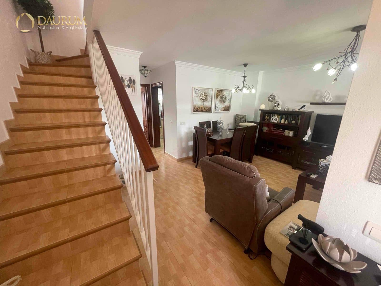 4 soveværelse Byhus til salg i Chilches med swimmingpool garage - € 429.000 (Ref: 9344122)