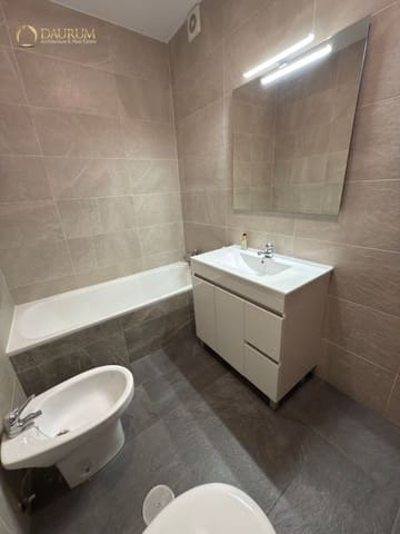 4 soveværelse Byhus til salg i Rincón de la Victoria med swimmingpool garage - € 520.000 (Ref: 9344125)