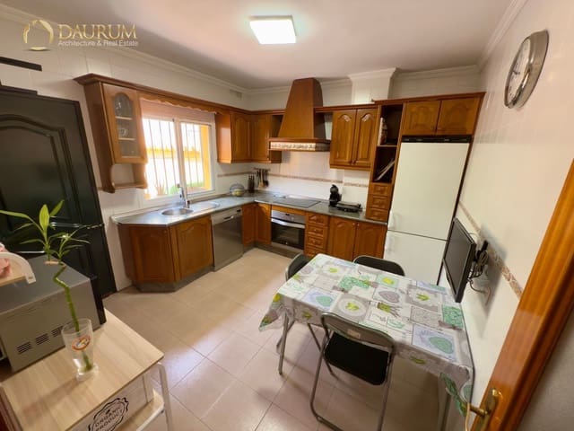 4 soveværelse Byhus til salg i Rincón de la Victoria med swimmingpool garage - € 520.000 (Ref: 9344125)