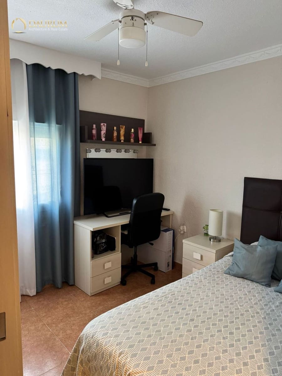 3 soveværelse Lejlighed til salg i Marbella - € 280.000 (Ref: 9646446)