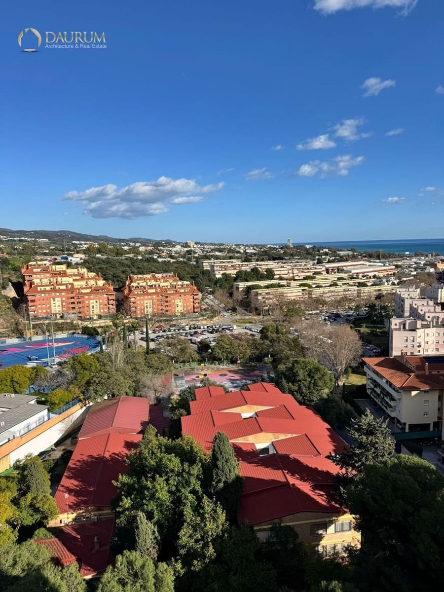 3 soveværelse Lejlighed til salg i Marbella - € 280.000 (Ref: 9646446)