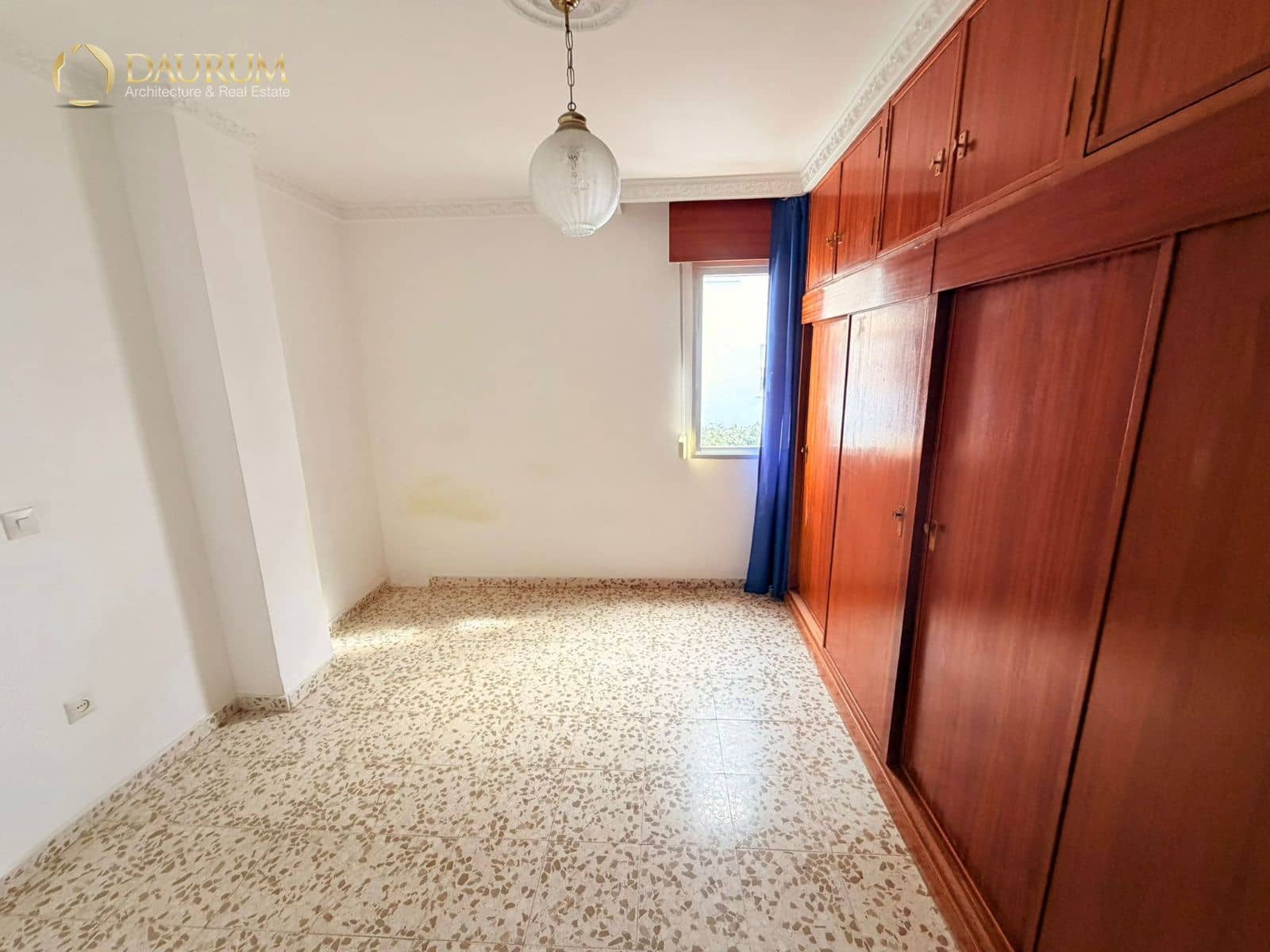 3 slaapkamer Flat te koop in Estepona - € 300.000 (Ref: 9646447)