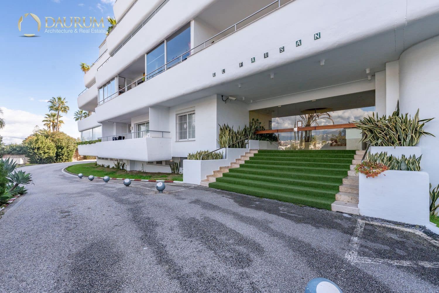 1 chambre Appartement à vendre à Guadalmina avec garage - 335 000 € (Ref: 9646448)