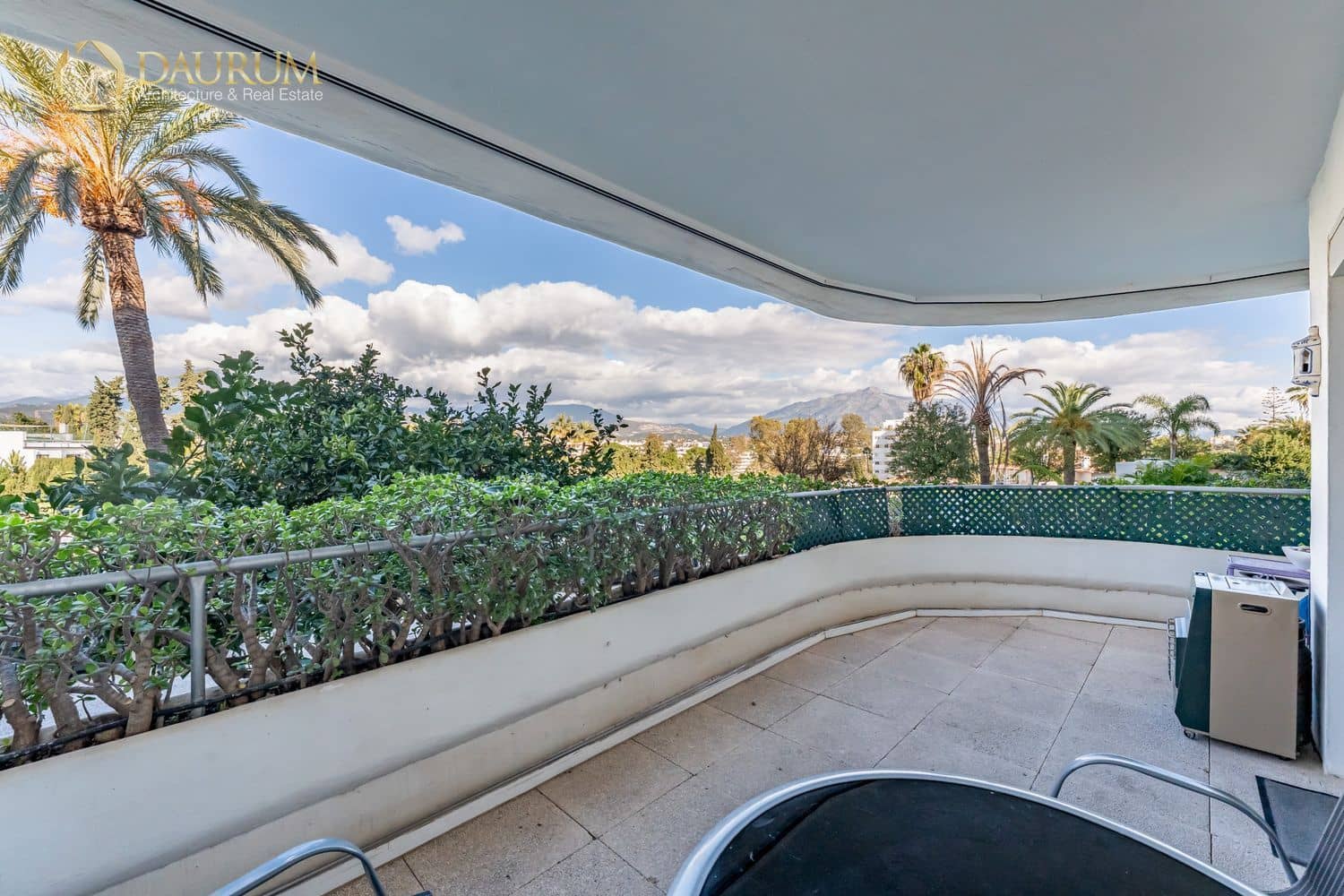 1 chambre Appartement à vendre à Guadalmina avec garage - 335 000 € (Ref: 9646448)