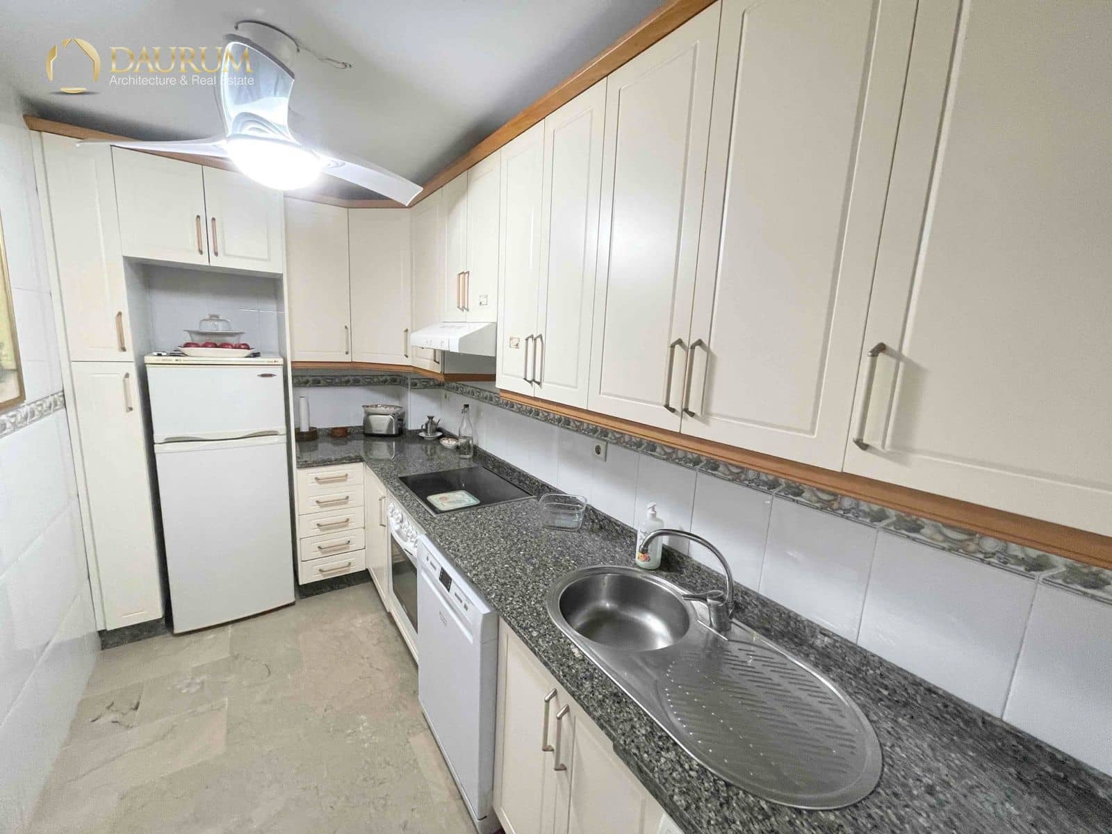 2 sovrum Lägenhet till salu i Benalmadena med pool garage - 379 900 € (Ref: 9646449)