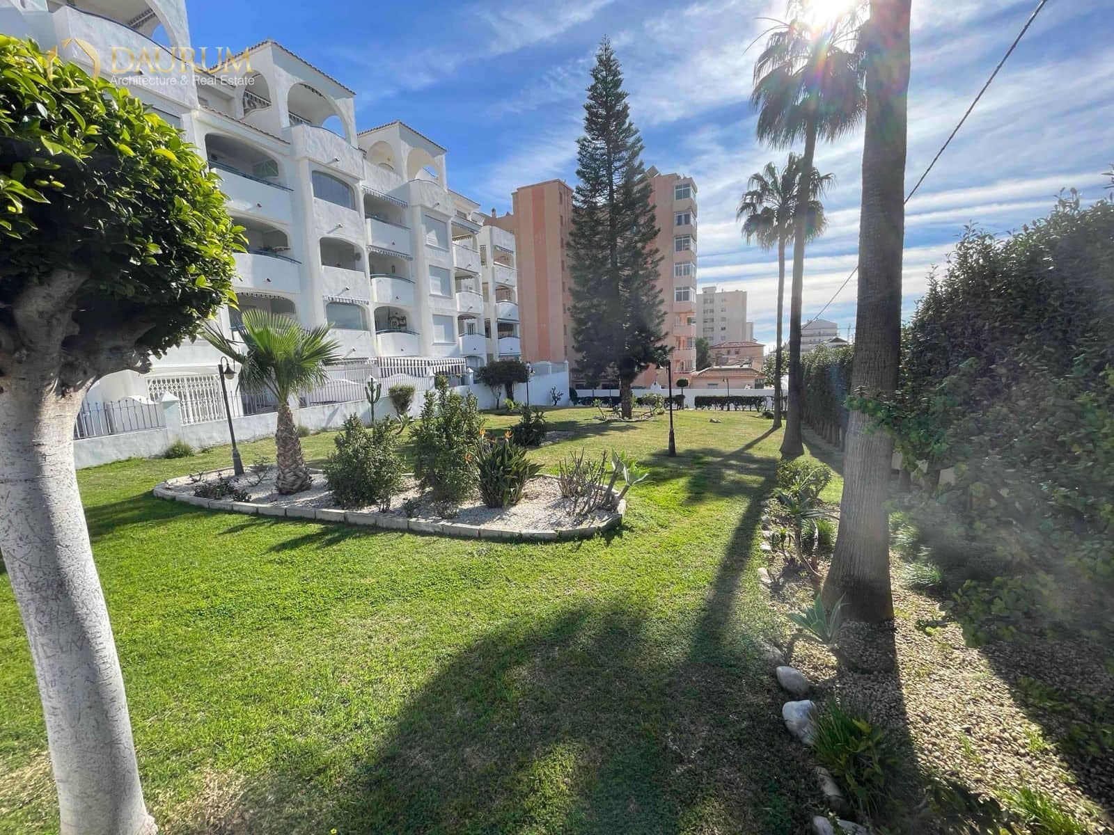 2 sovrum Lägenhet till salu i Benalmadena med pool garage - 379 900 € (Ref: 9646449)