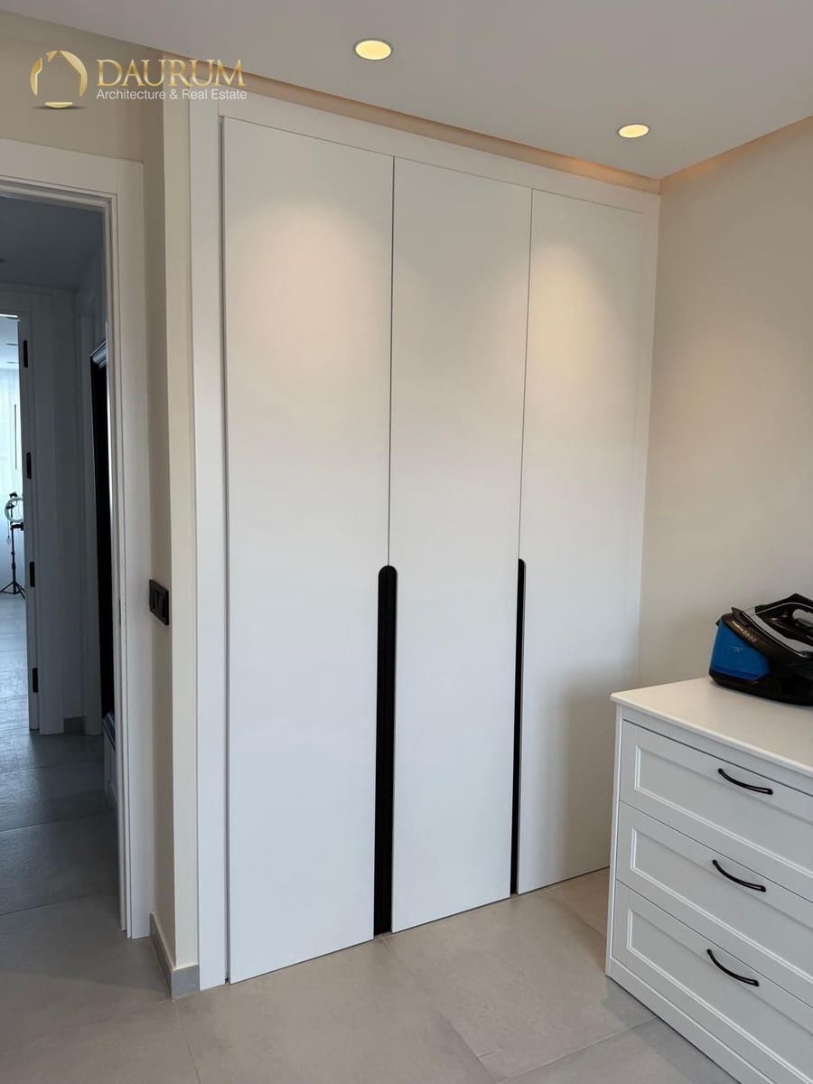 4 slaapkamer Huis te koop in Marbella met zwembad garage - € 670.000 (Ref: 9646451)