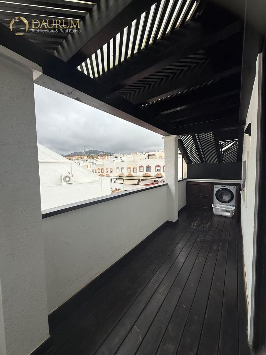 4 slaapkamer Huis te koop in Marbella met zwembad garage - € 670.000 (Ref: 9646451)