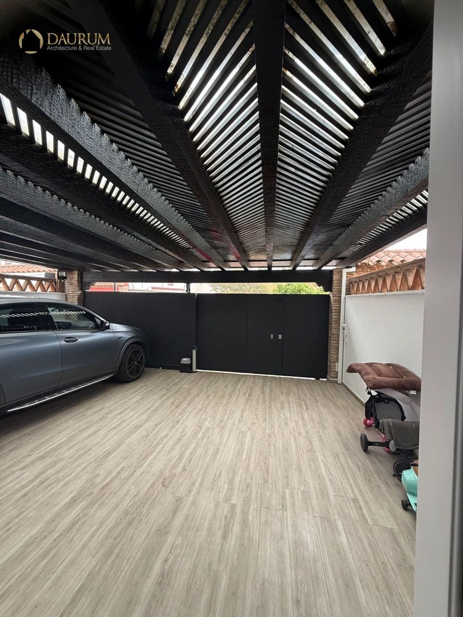 4 slaapkamer Huis te koop in Marbella met zwembad garage - € 670.000 (Ref: 9646451)