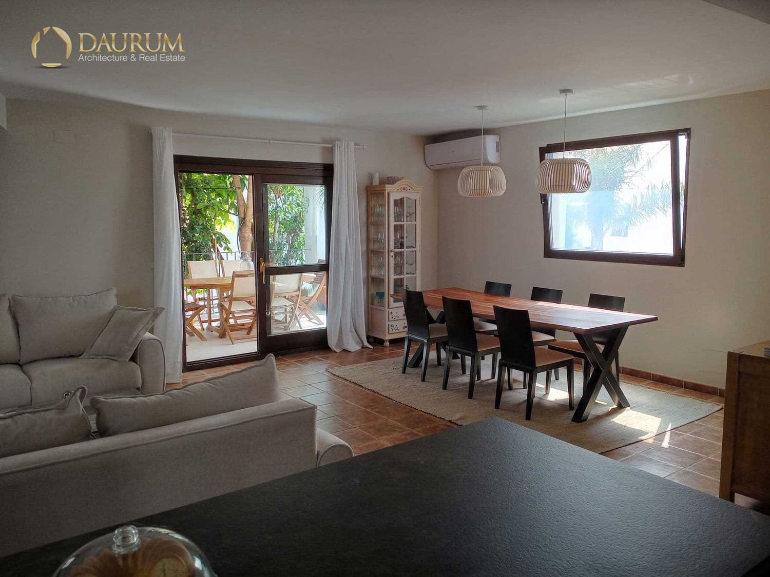 3 chambre Villa/Maison à vendre à Estepona avec piscine garage - 749 000 € (Ref: 9646452)