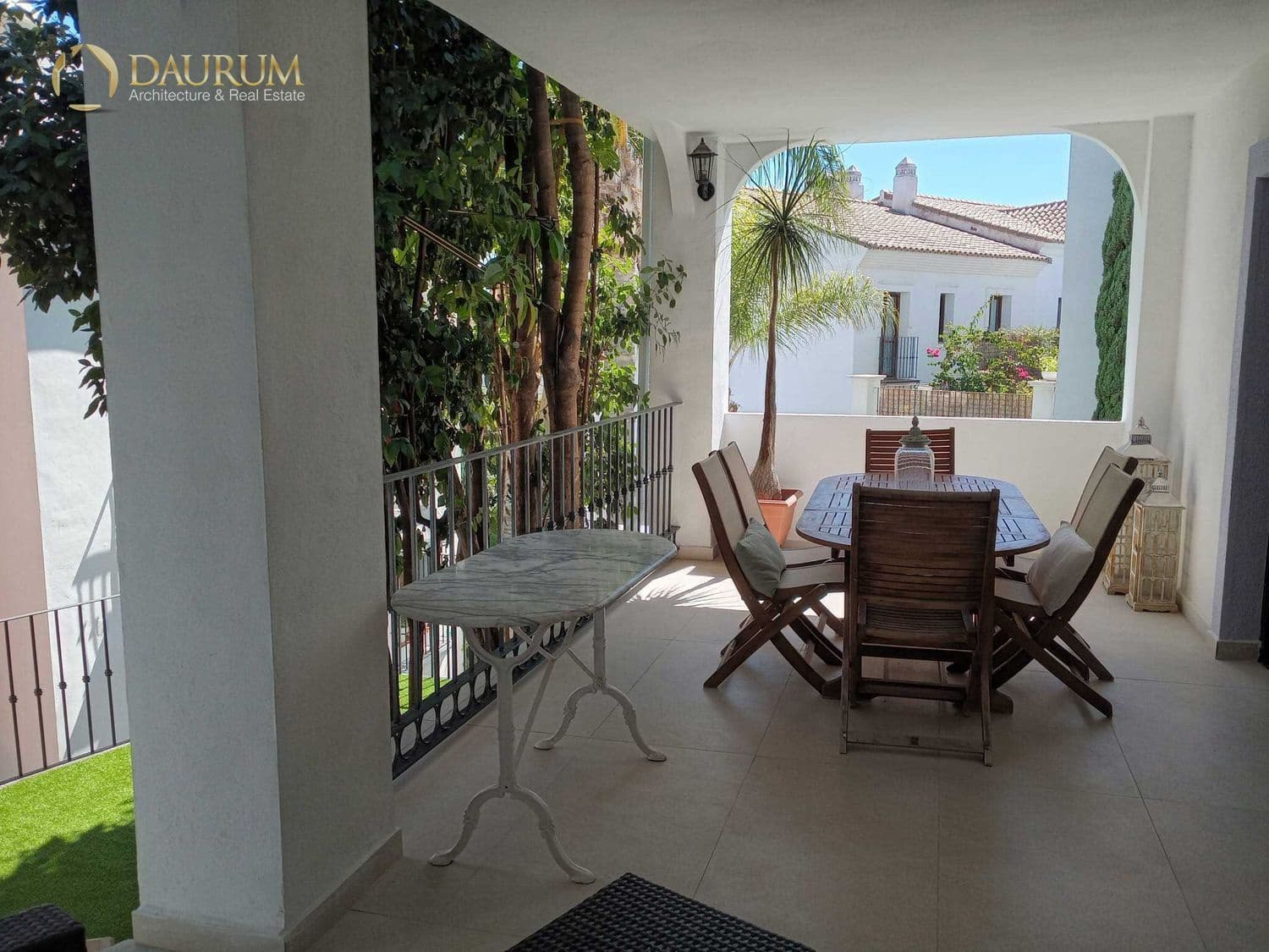 3 chambre Villa/Maison à vendre à Estepona avec piscine garage - 749 000 € (Ref: 9646452)