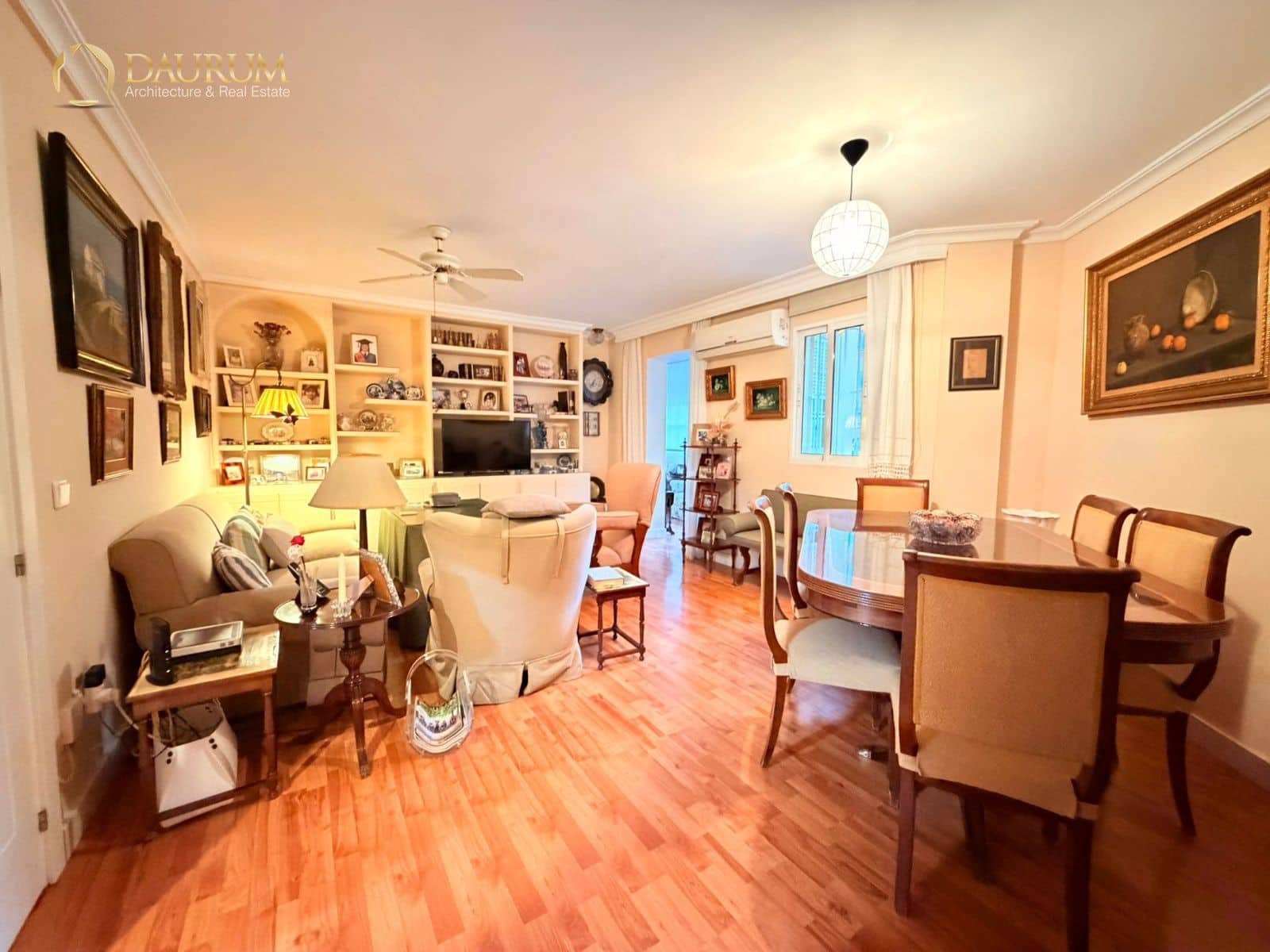 3 sovrum Lägenhet till salu i Malaga stad med pool garage - 559 000 € (Ref: 9646456)