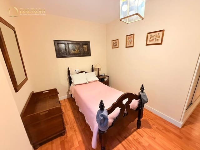 3 sovrum Lägenhet till salu i El Limonar, Málaga stad med pool garage - 559 000 € (Ref: 9646456)