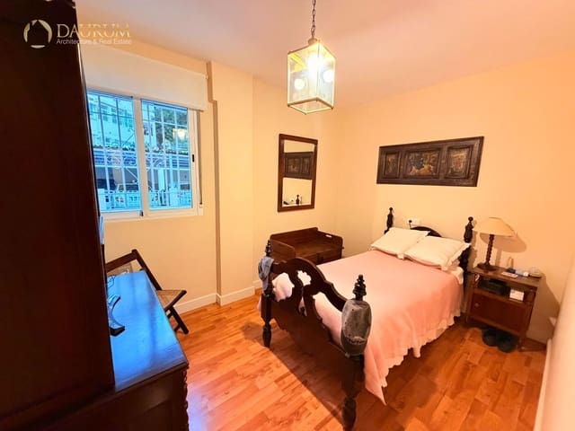 3 sovrum Lägenhet till salu i El Limonar, Málaga stad med pool garage - 559 000 € (Ref: 9646456)