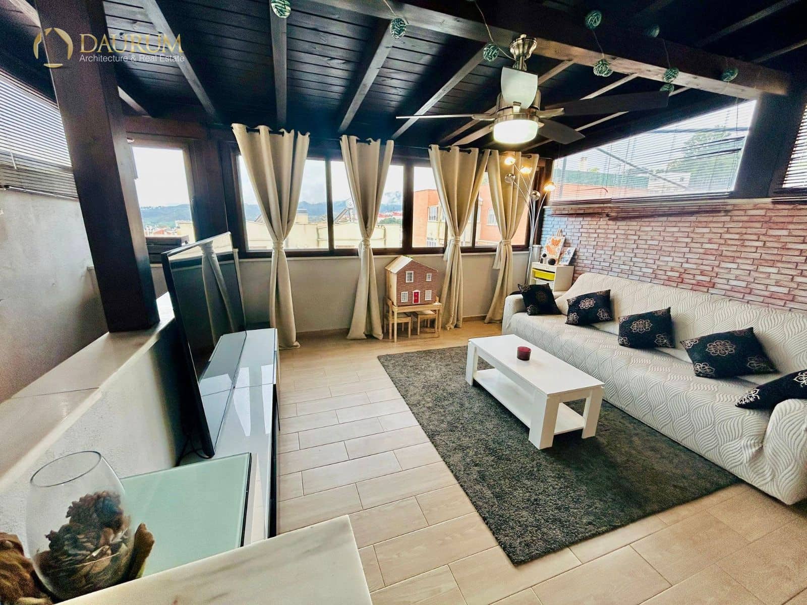 3 sovrum Hus till salu i Malaga stad med garage - 780 000 € (Ref: 9646457)