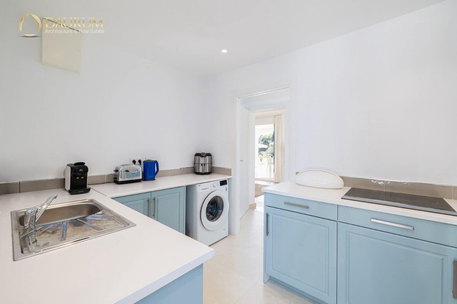 5 Zimmer Villa zu verkaufen in El Paraiso mit Pool Garage - 1.795.000 € (Ref: 9646459)