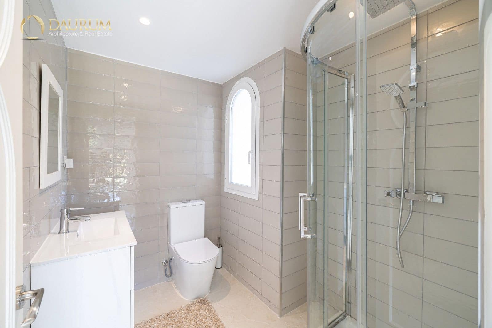 5 Zimmer Villa zu verkaufen in El Paraiso mit Pool Garage - 1.795.000 € (Ref: 9646459)