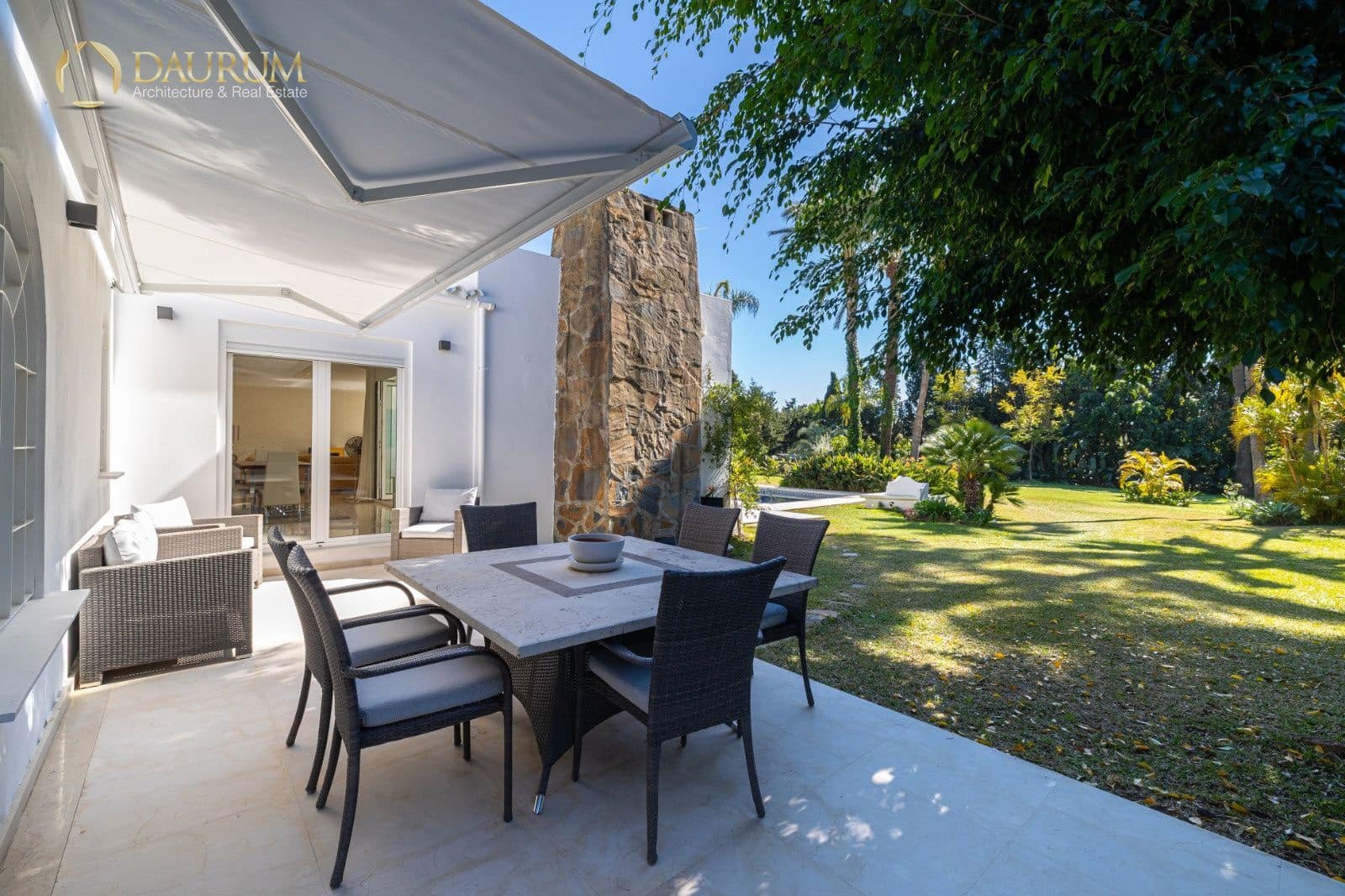 5 Zimmer Villa zu verkaufen in El Paraiso mit Pool Garage - 1.795.000 € (Ref: 9646459)