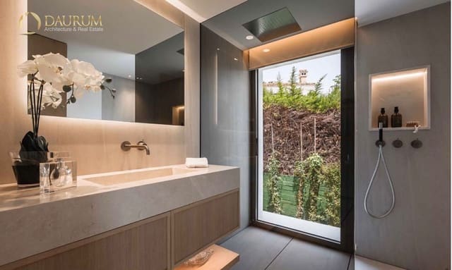 4 Zimmer Villa zu verkaufen in Málaga Stadt mit Pool Garage - 3.500.000 € (Ref: 9646460)