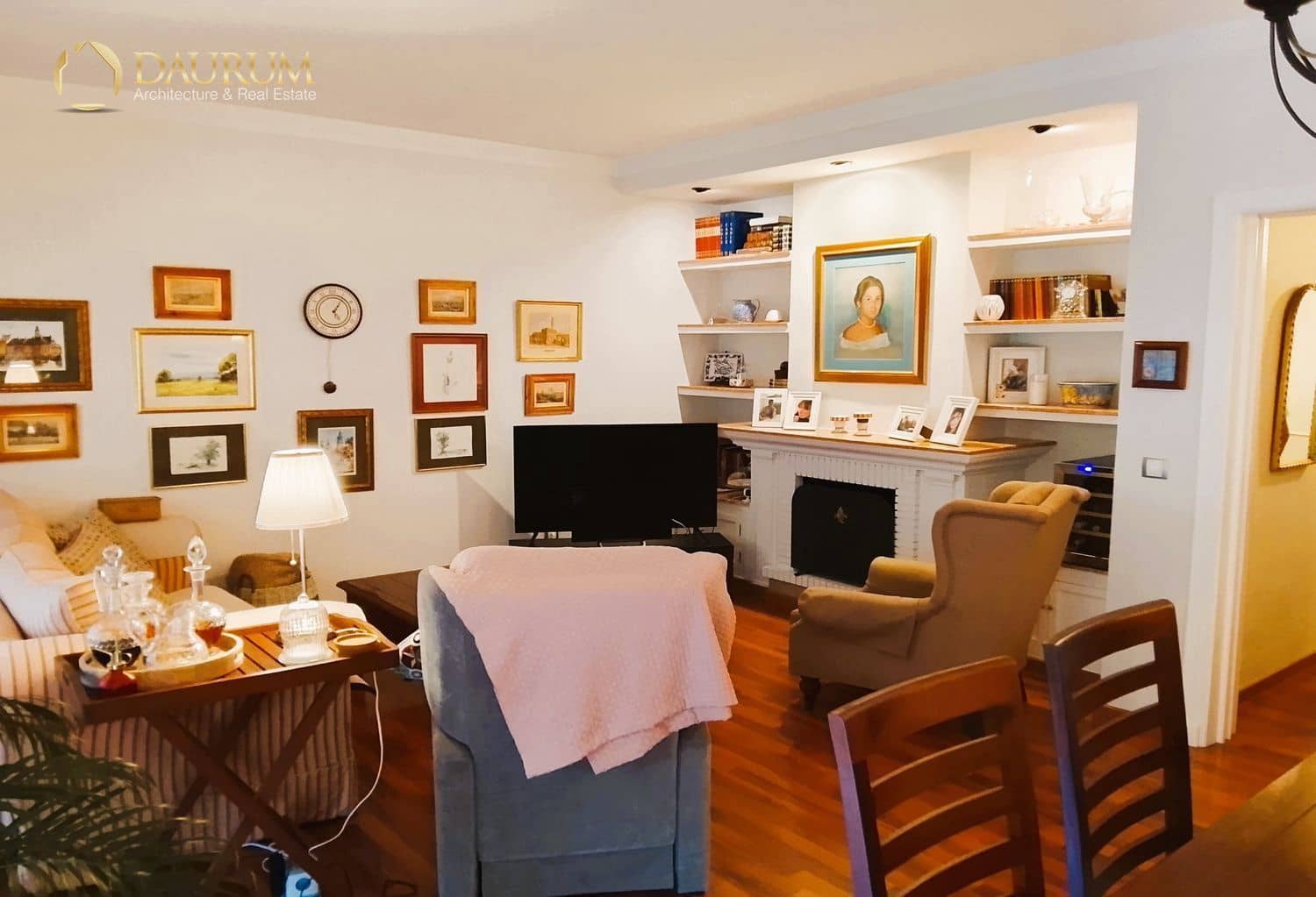 4 makuuhuone Omakotitalo myytävänä paikassa Marbella mukana uima-altaan 
autotalli - 640 000 € (Ref: 9654367)