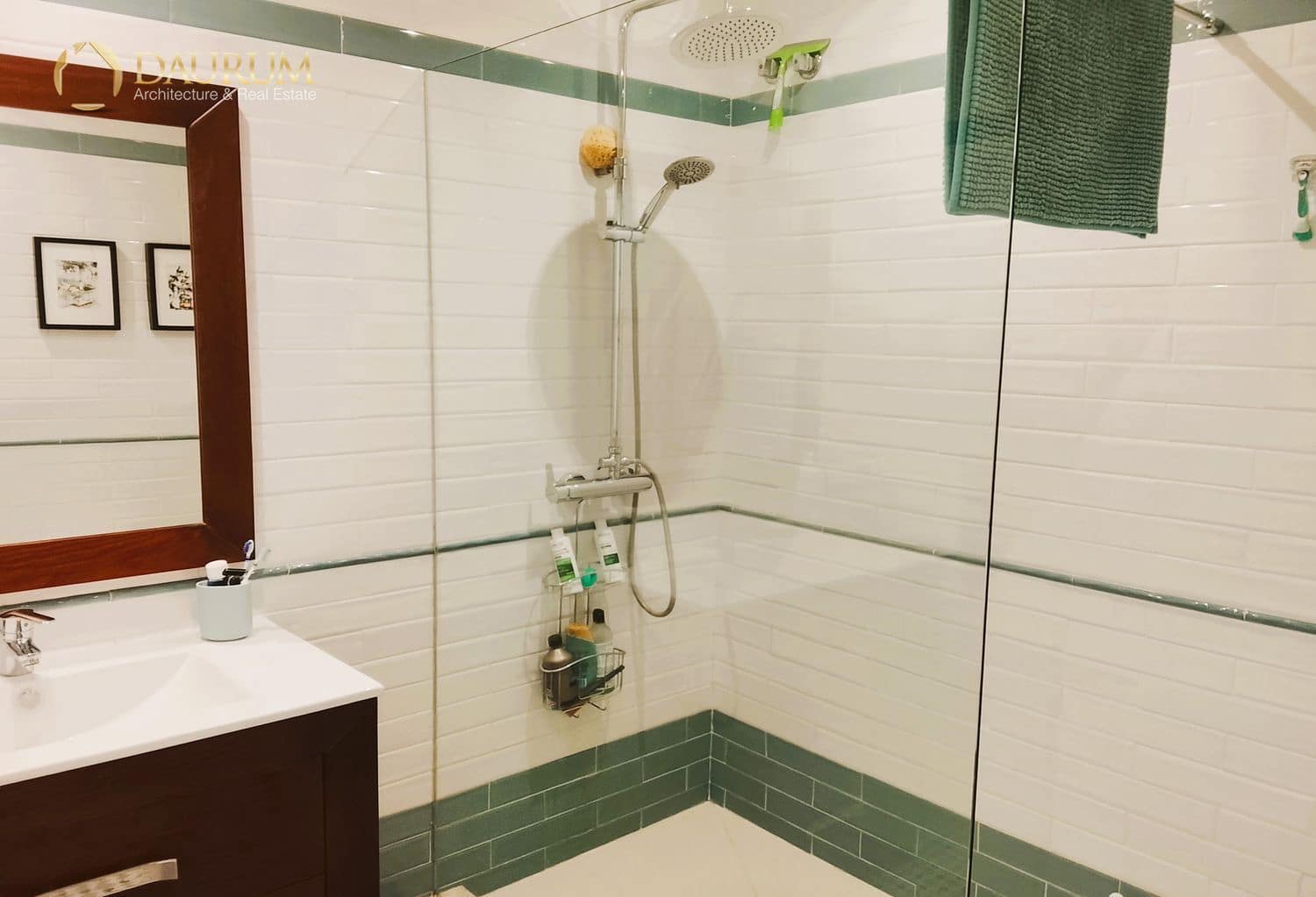 4 makuuhuone Omakotitalo myytävänä paikassa Marbella mukana uima-altaan 
autotalli - 640 000 € (Ref: 9654367)