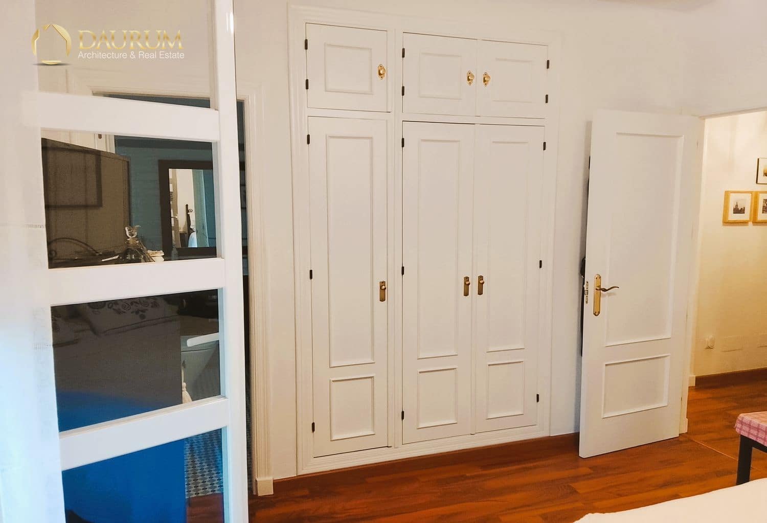 4 makuuhuone Omakotitalo myytävänä paikassa Marbella mukana uima-altaan 
autotalli - 640 000 € (Ref: 9654367)