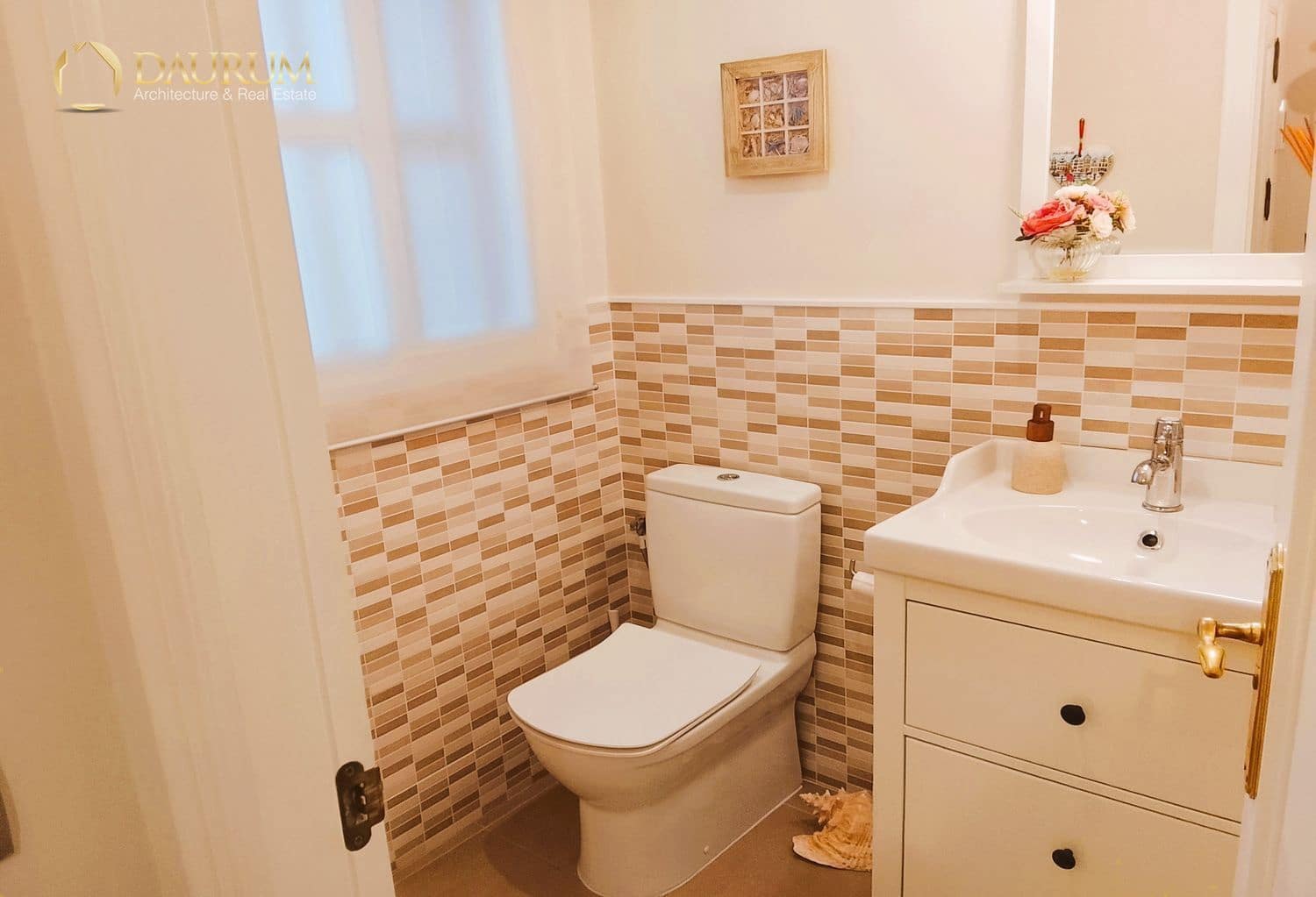 4 makuuhuone Omakotitalo myytävänä paikassa Marbella mukana uima-altaan 
autotalli - 640 000 € (Ref: 9654367)