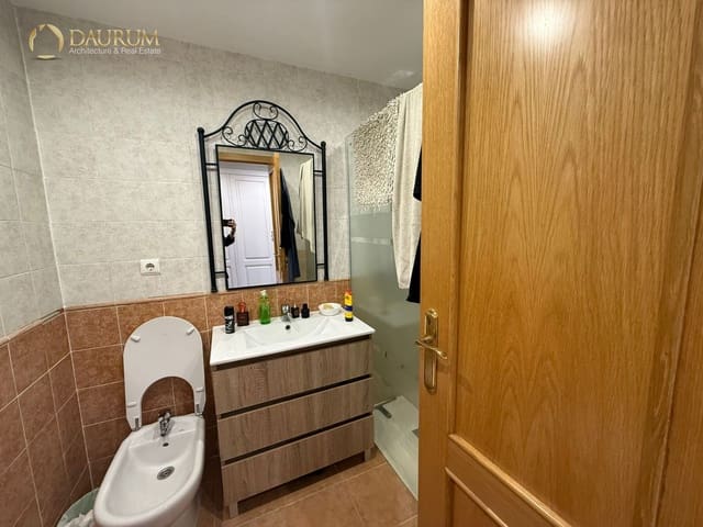 2 quarto Apartamento para venda em Estepona com piscina garagem - 400 000 € (Ref: 9654369)