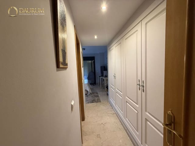 2 quarto Apartamento para venda em Estepona com piscina garagem - 400 000 € (Ref: 9654369)